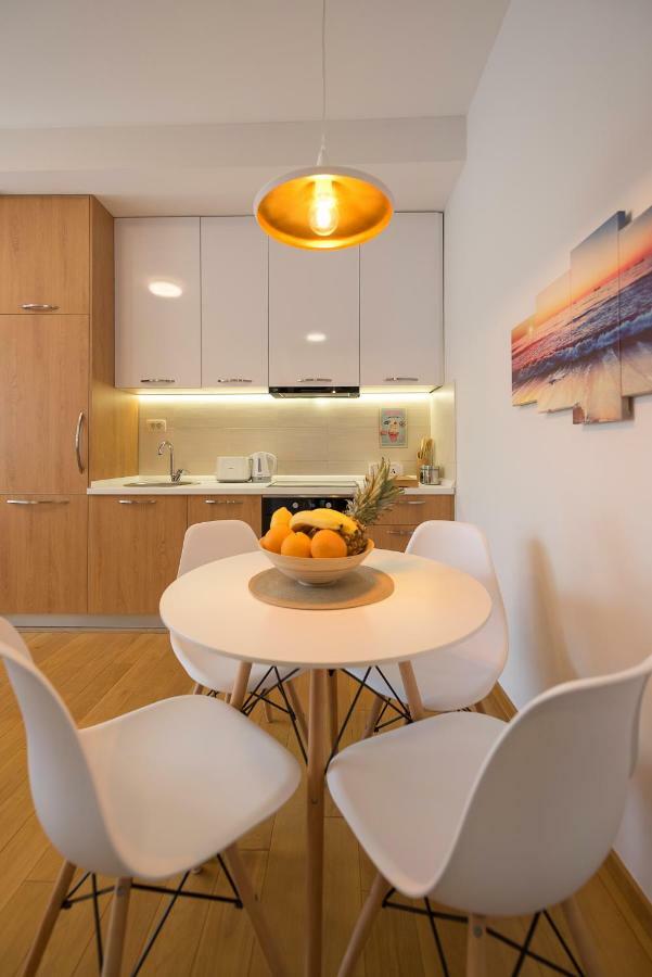 Sunray Apartment Tivat Exterior photo